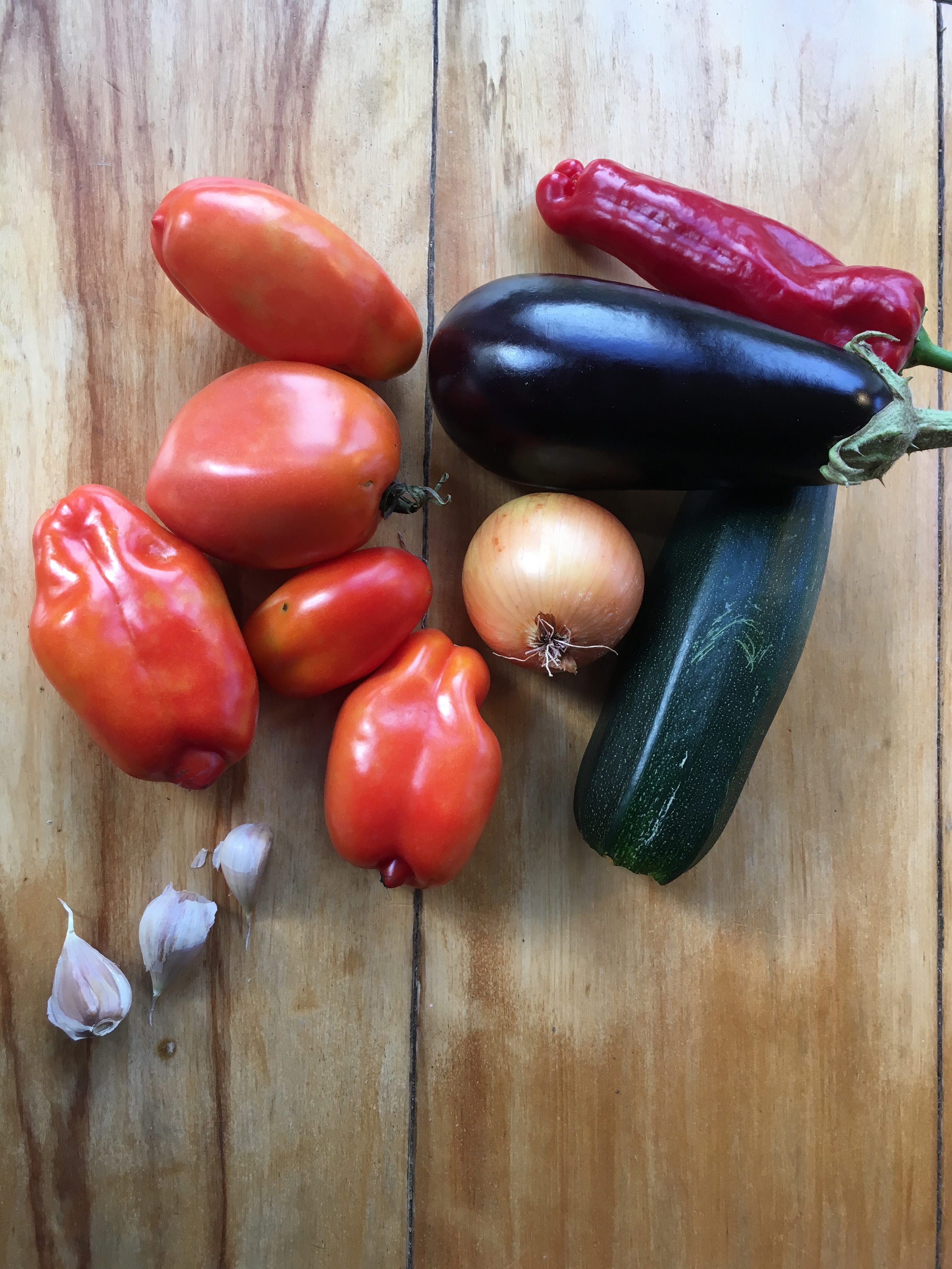 the raw ingredients for ratatouille
